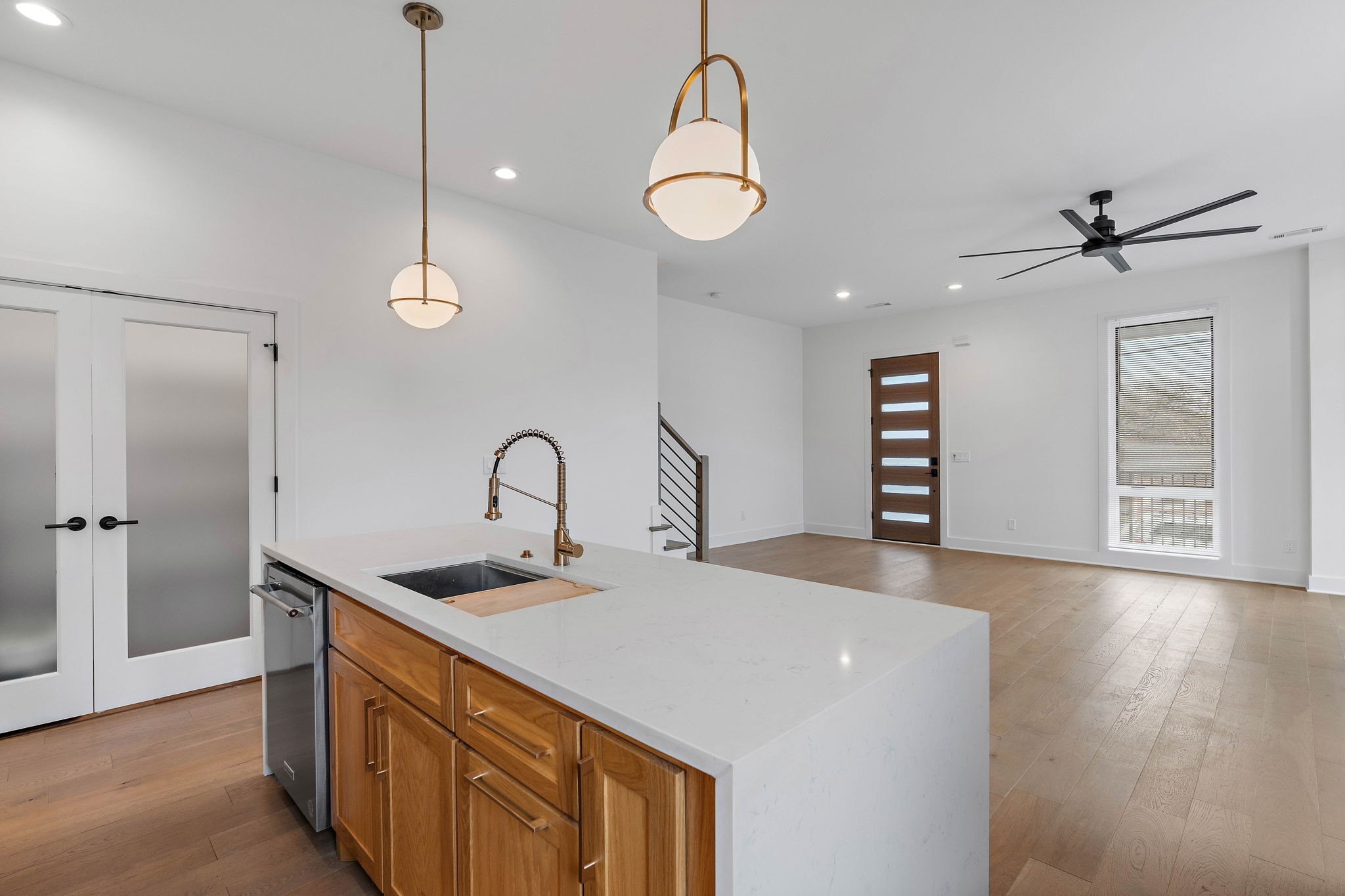 807 32nd Ave, N Unit: A