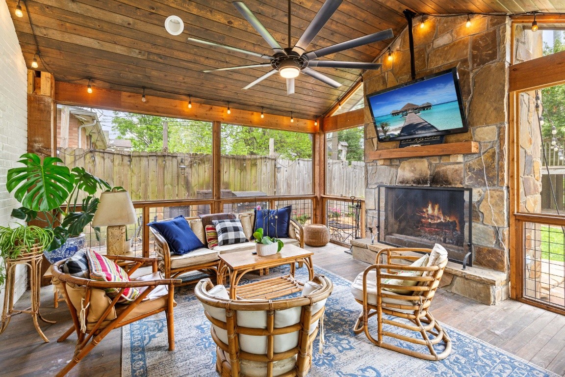 210 Cherokee Rd