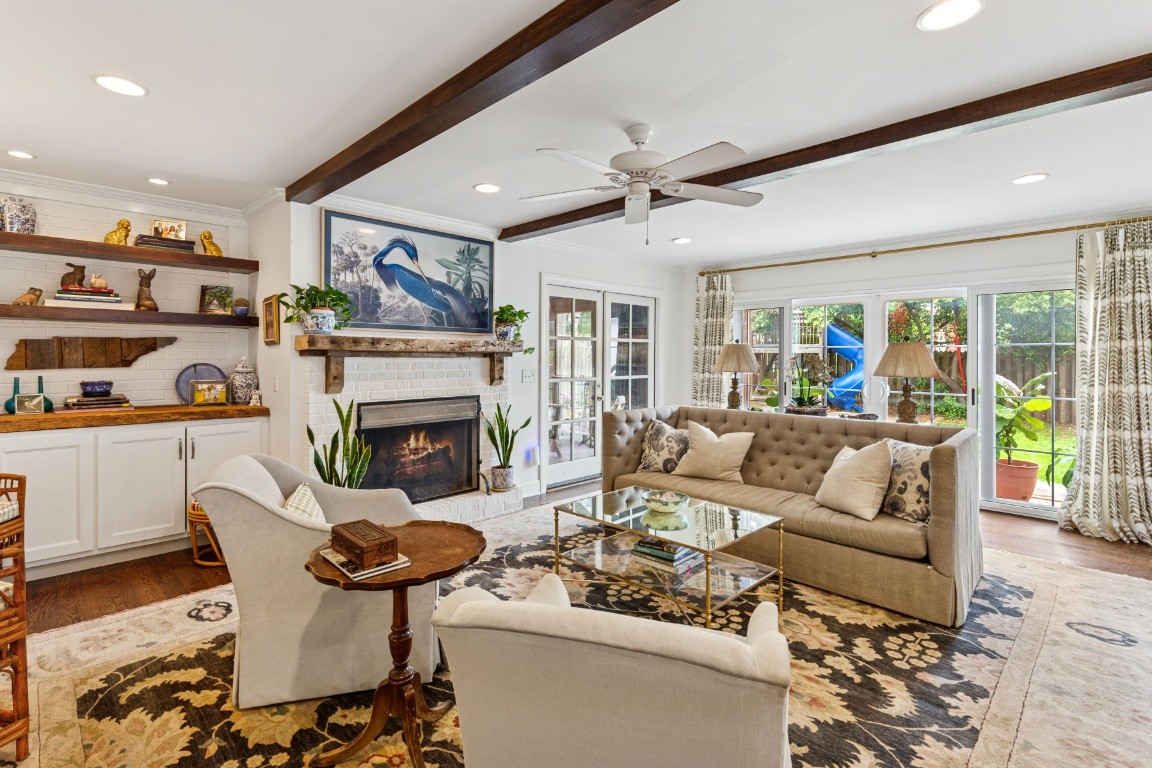 210 Cherokee Rd