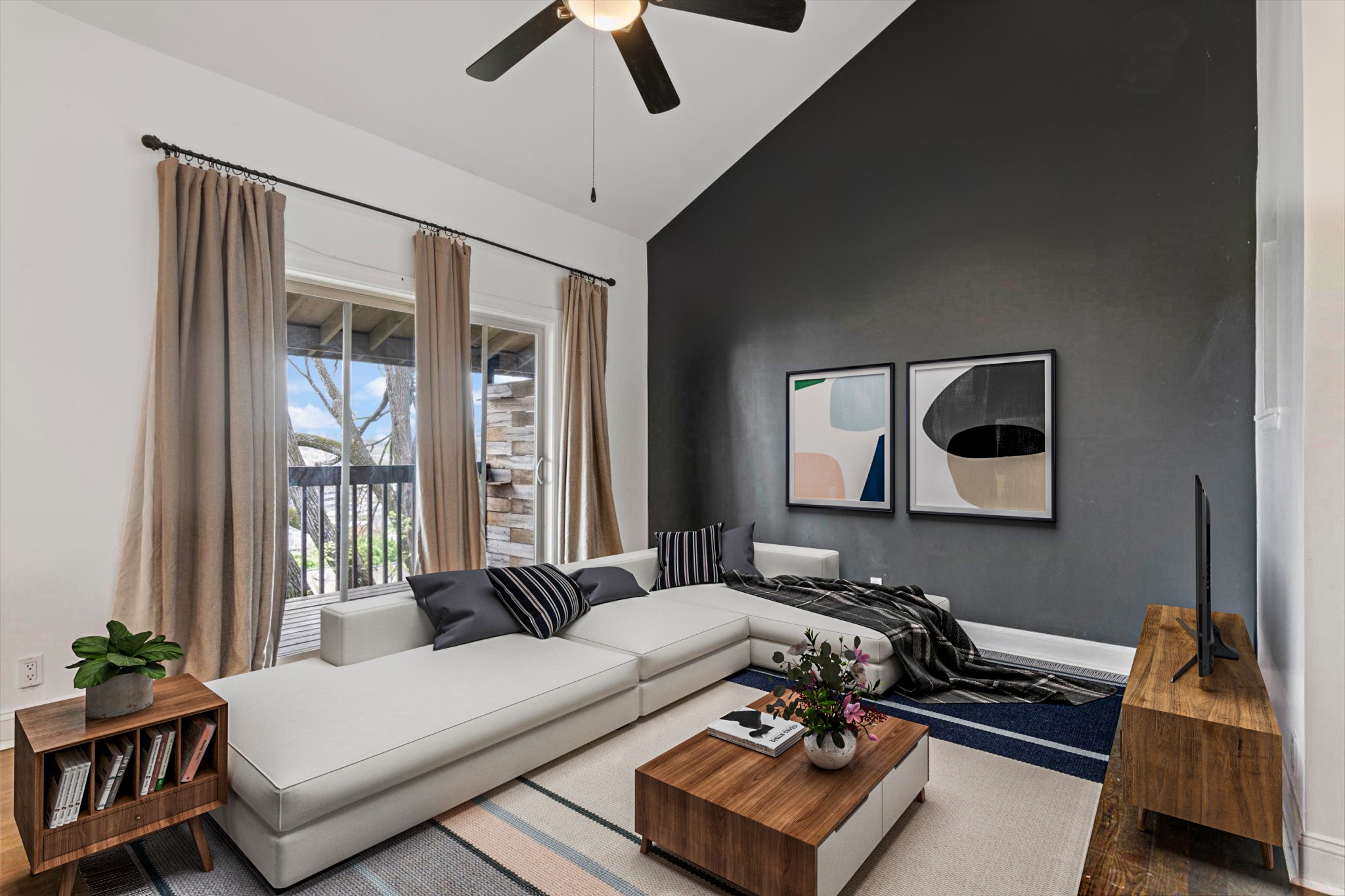 447 Summit Ridge Pl