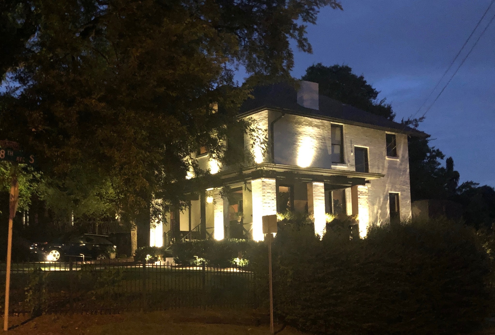 1800 Blair Blvd