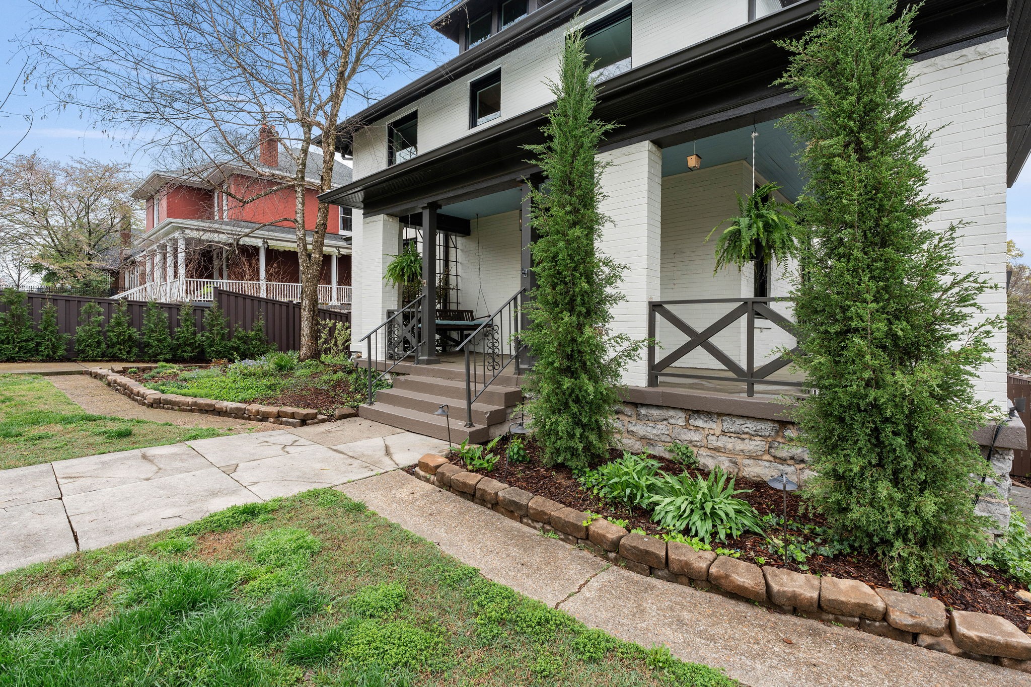 1800 Blair Blvd