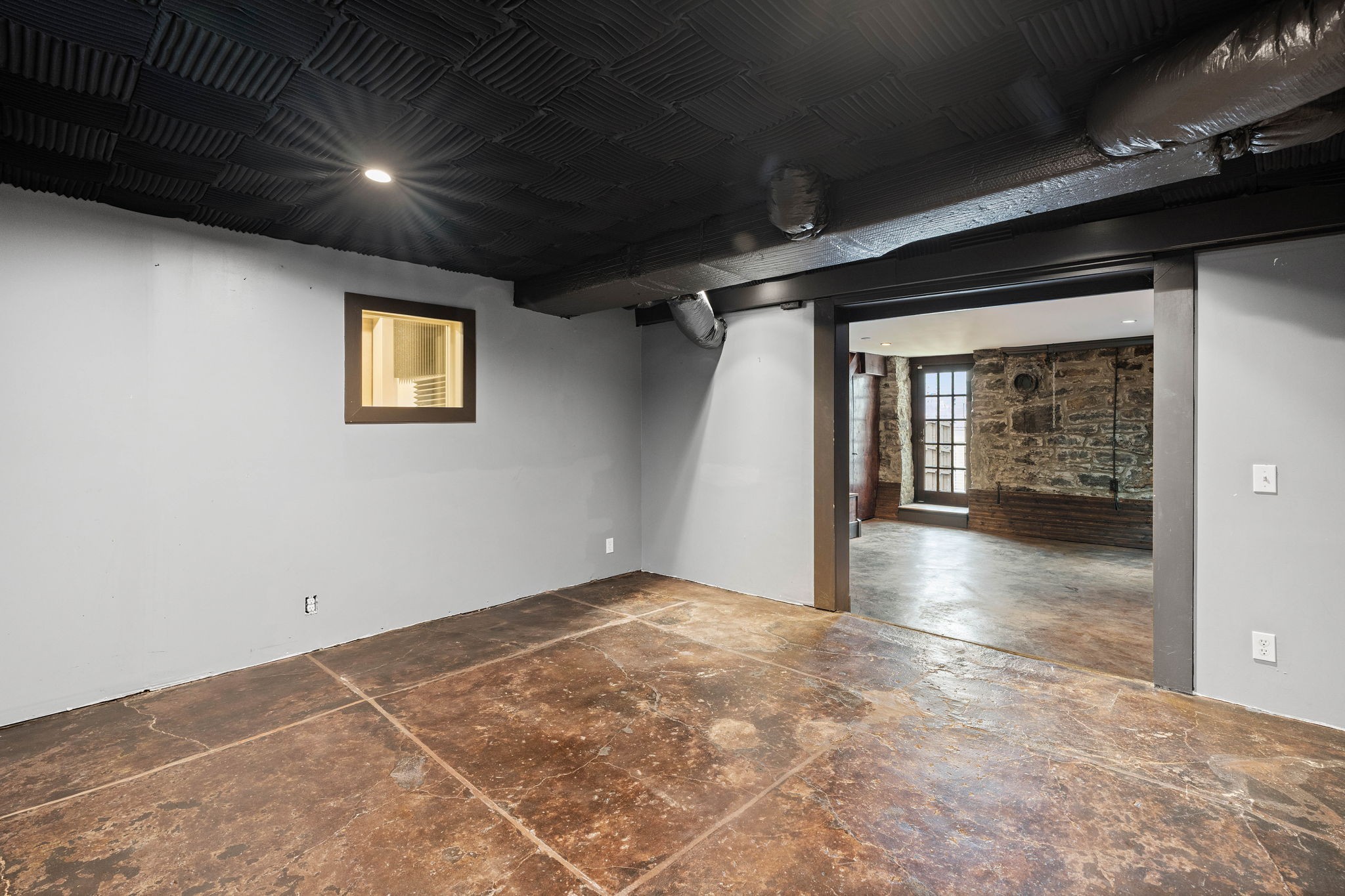 1800 Blair Blvd