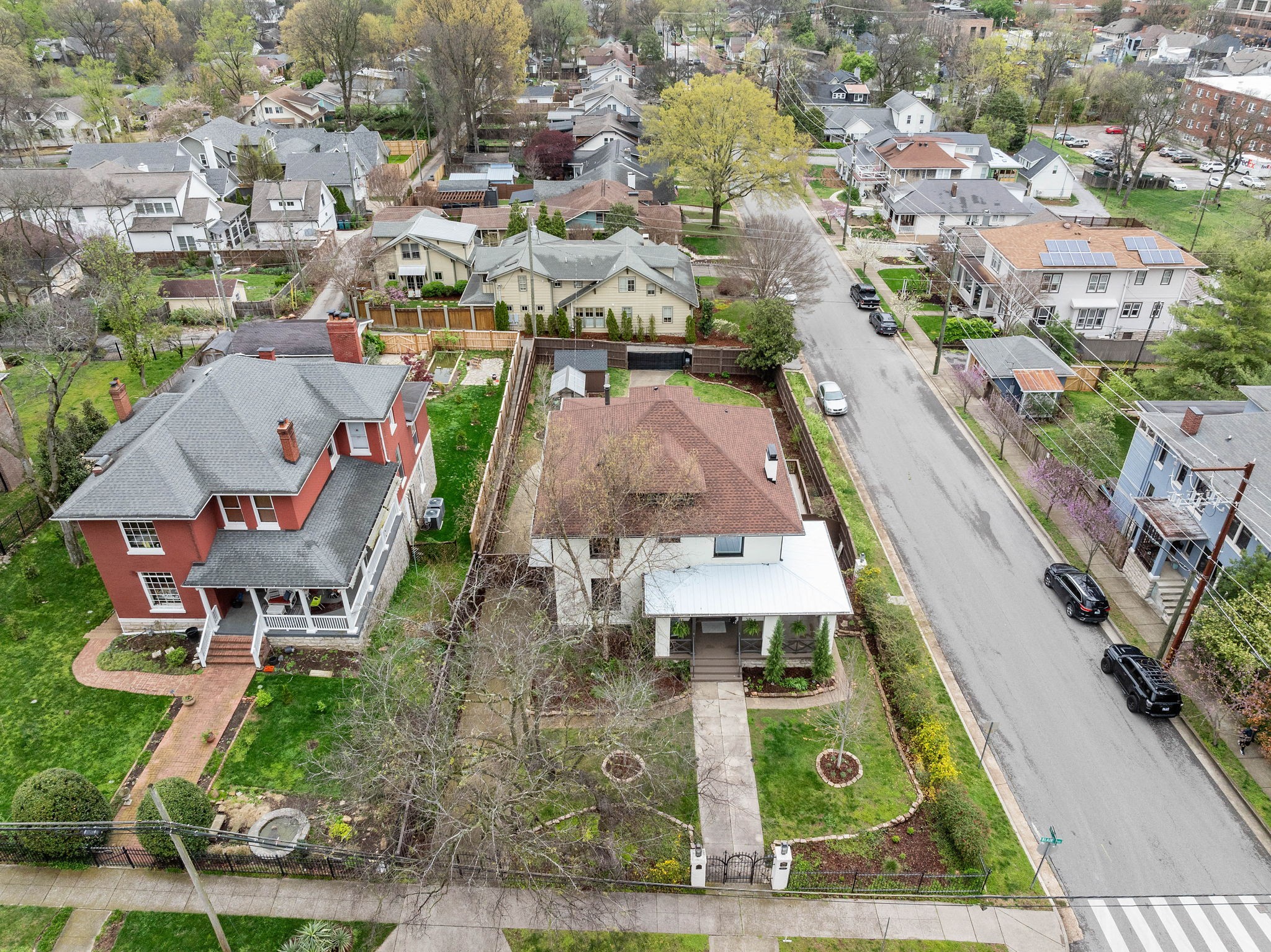 1800 Blair Blvd