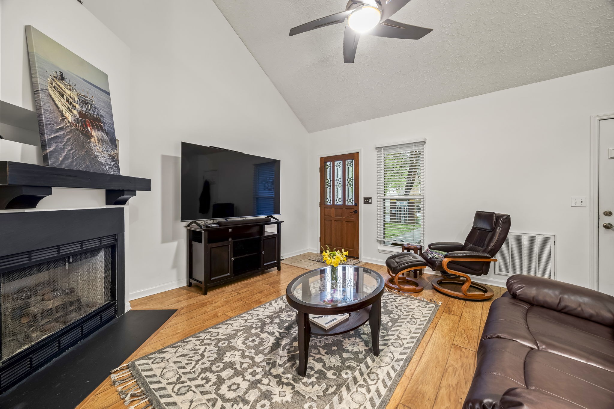 3024 Delta Queen Dr