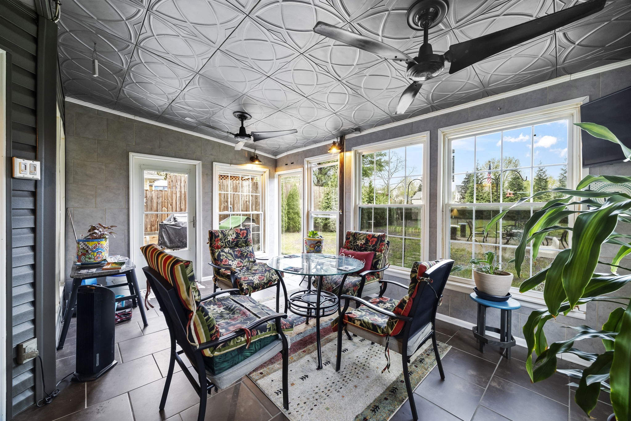 3024 Delta Queen Dr