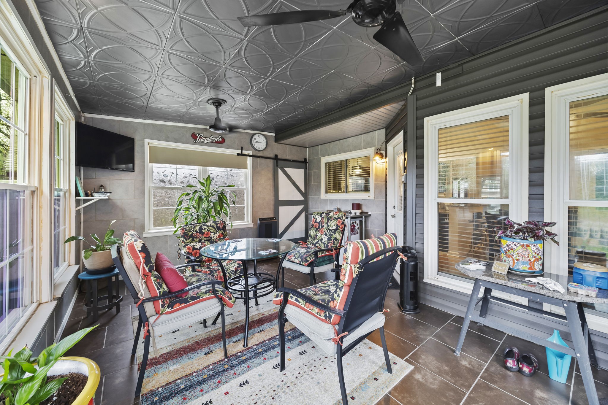 3024 Delta Queen Dr
