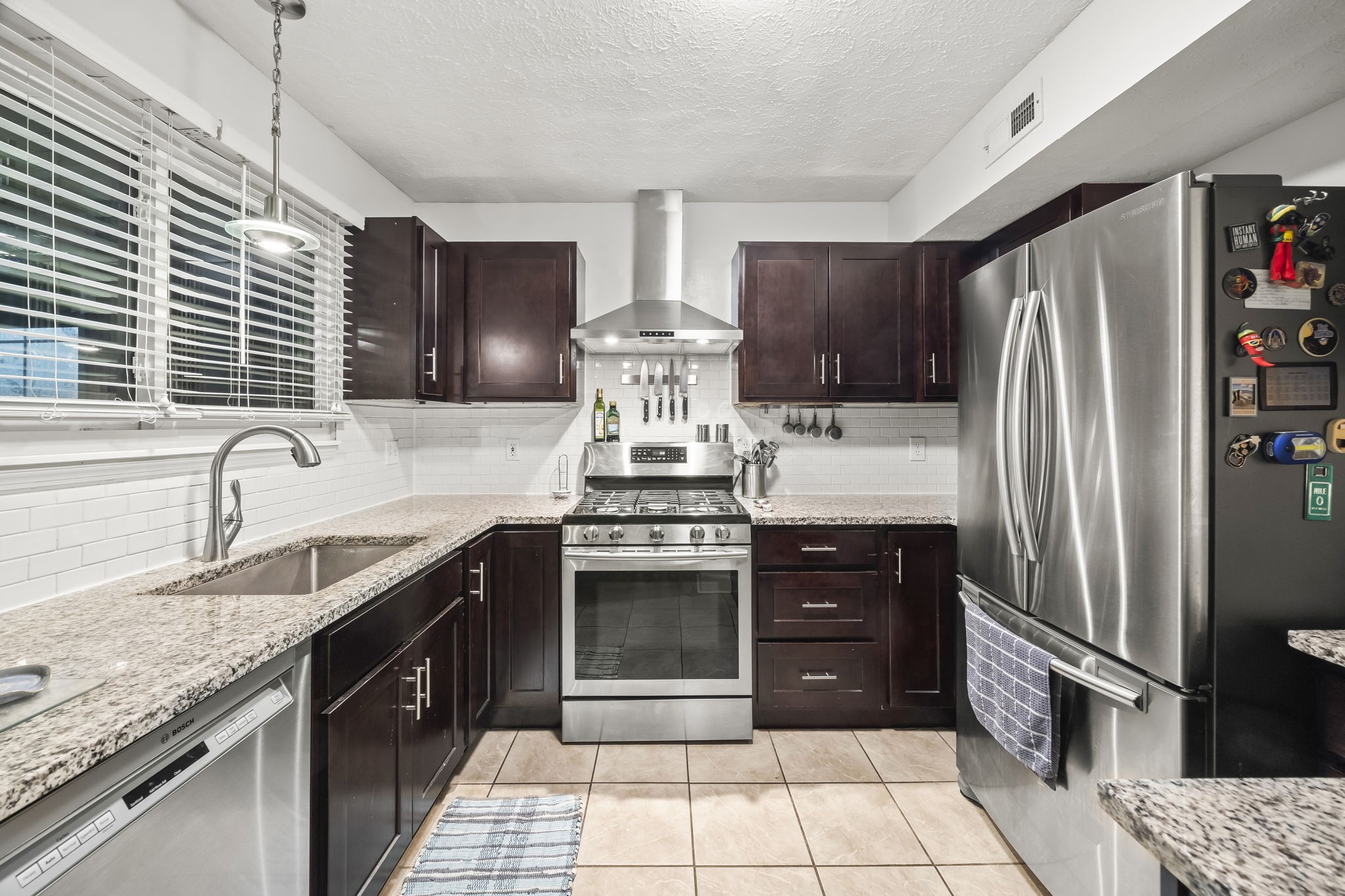 3024 Delta Queen Dr