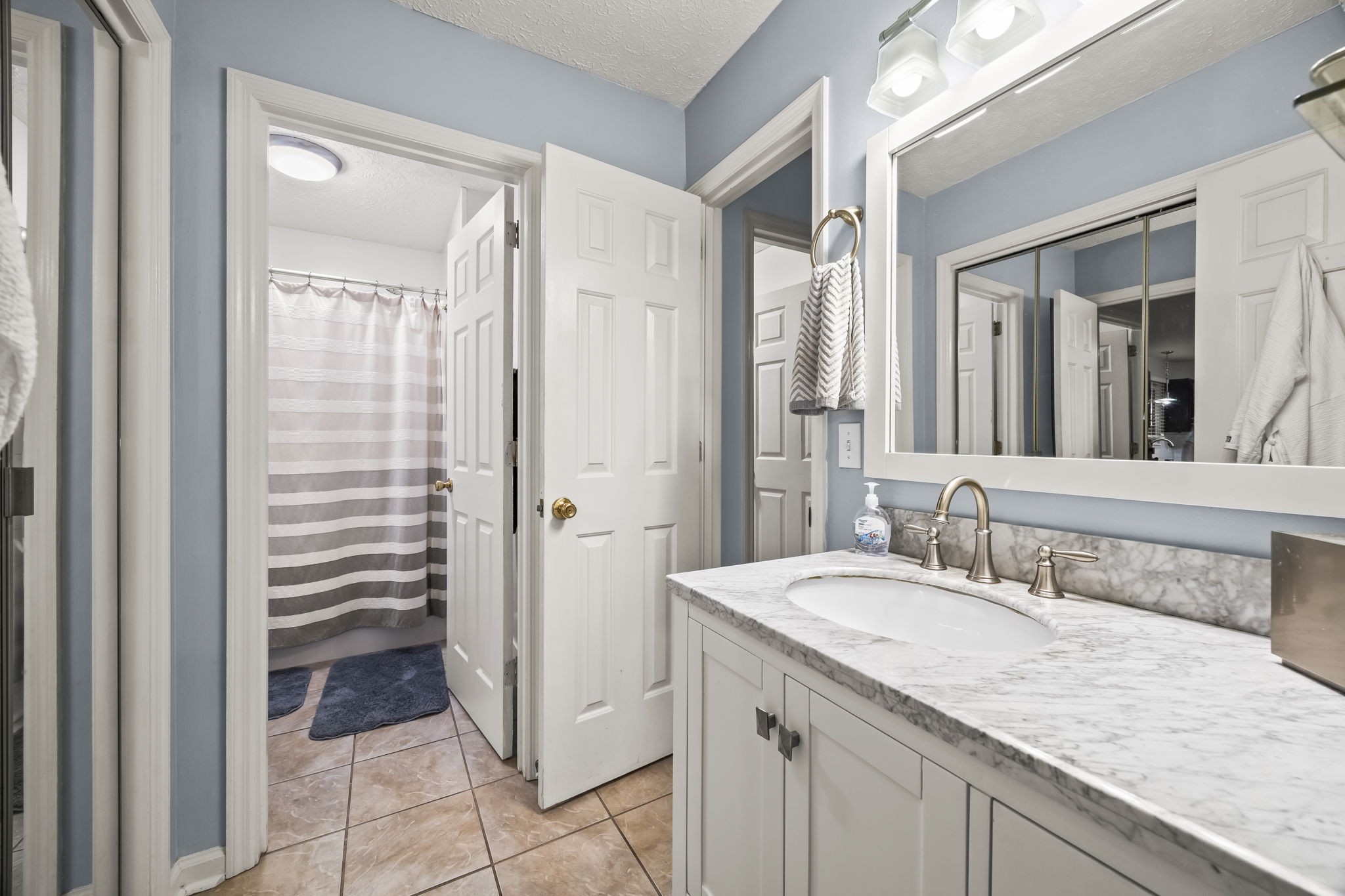 3024 Delta Queen Dr