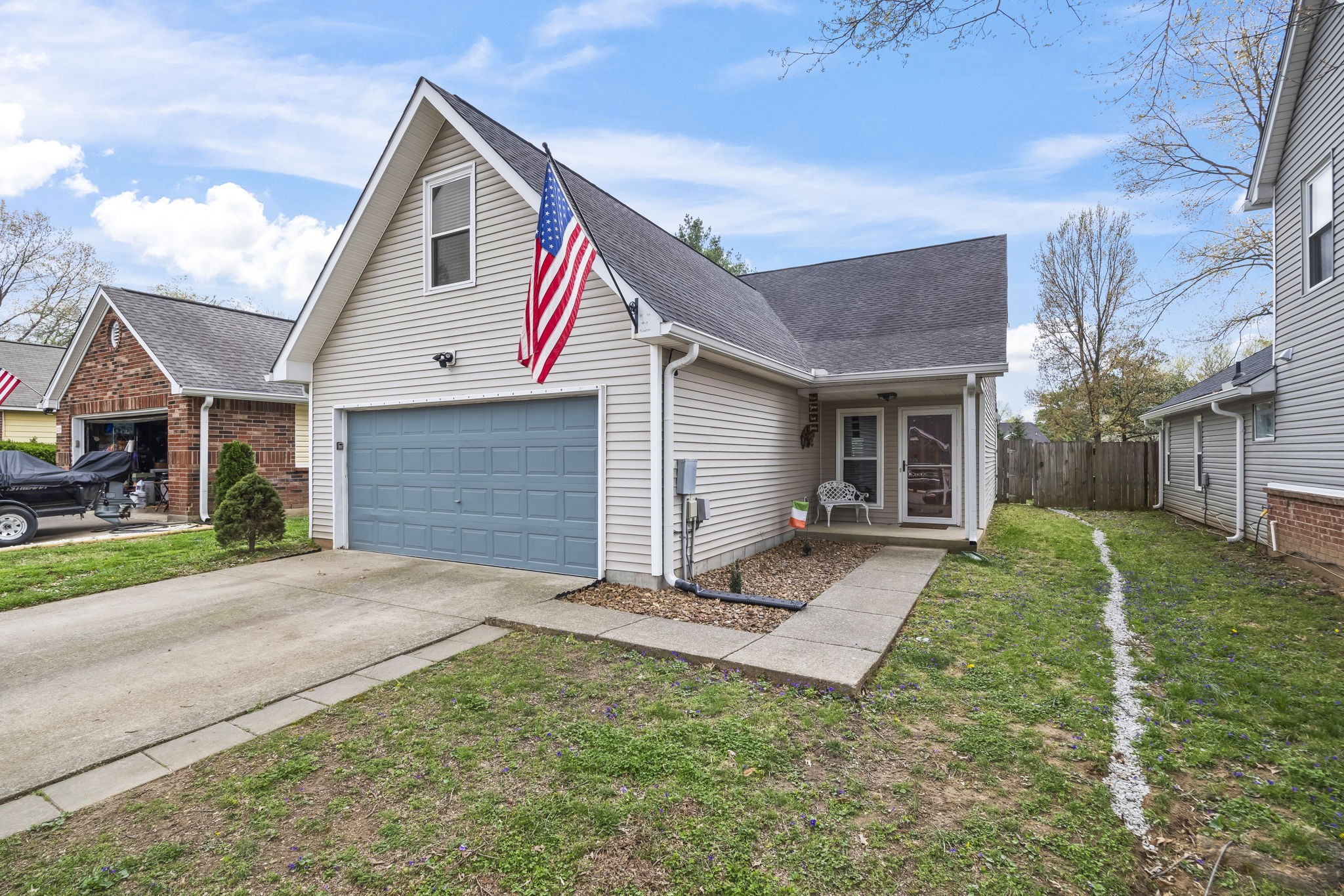 3024 Delta Queen Dr