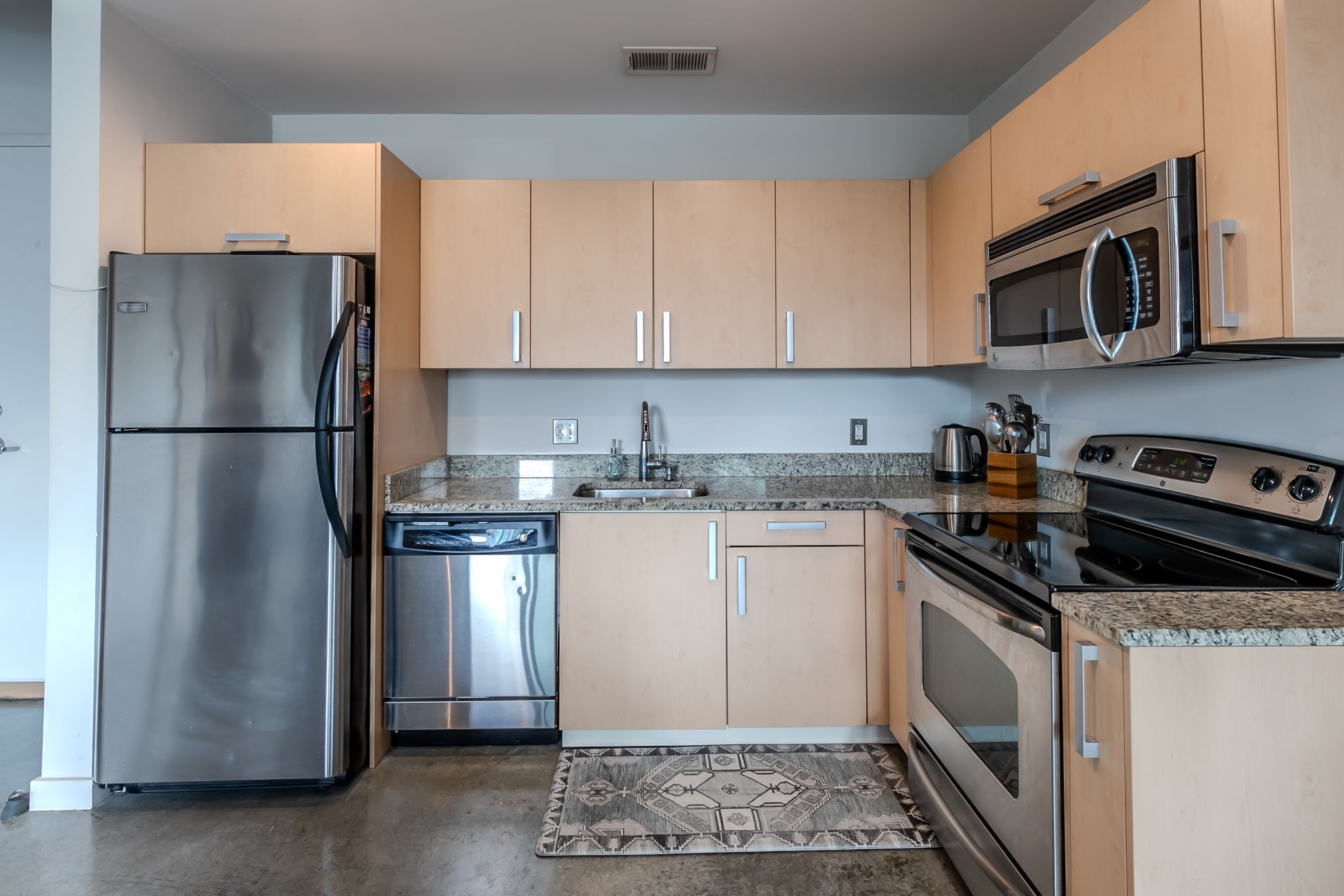 600 12th Ave, S Unit: 430