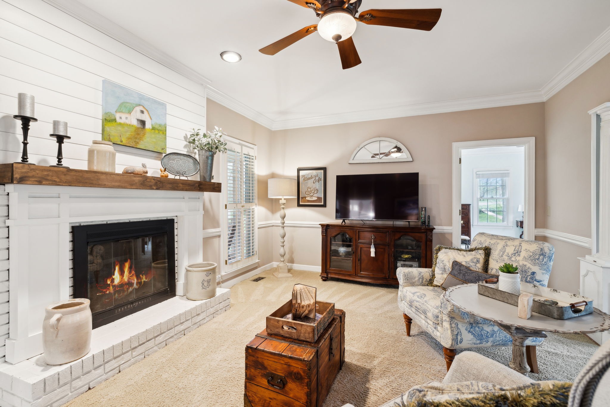2009 Cedarmont Dr
