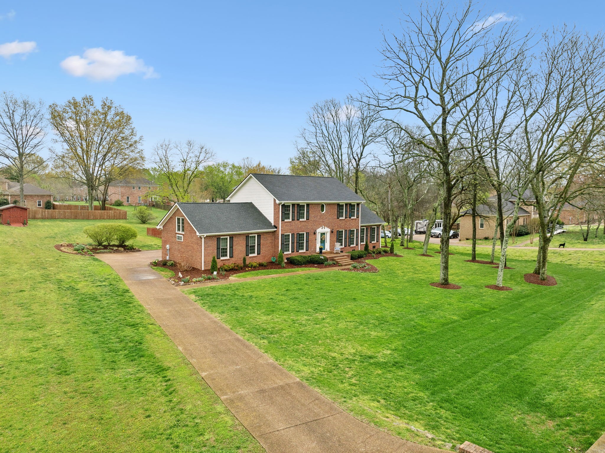 2009 Cedarmont Dr