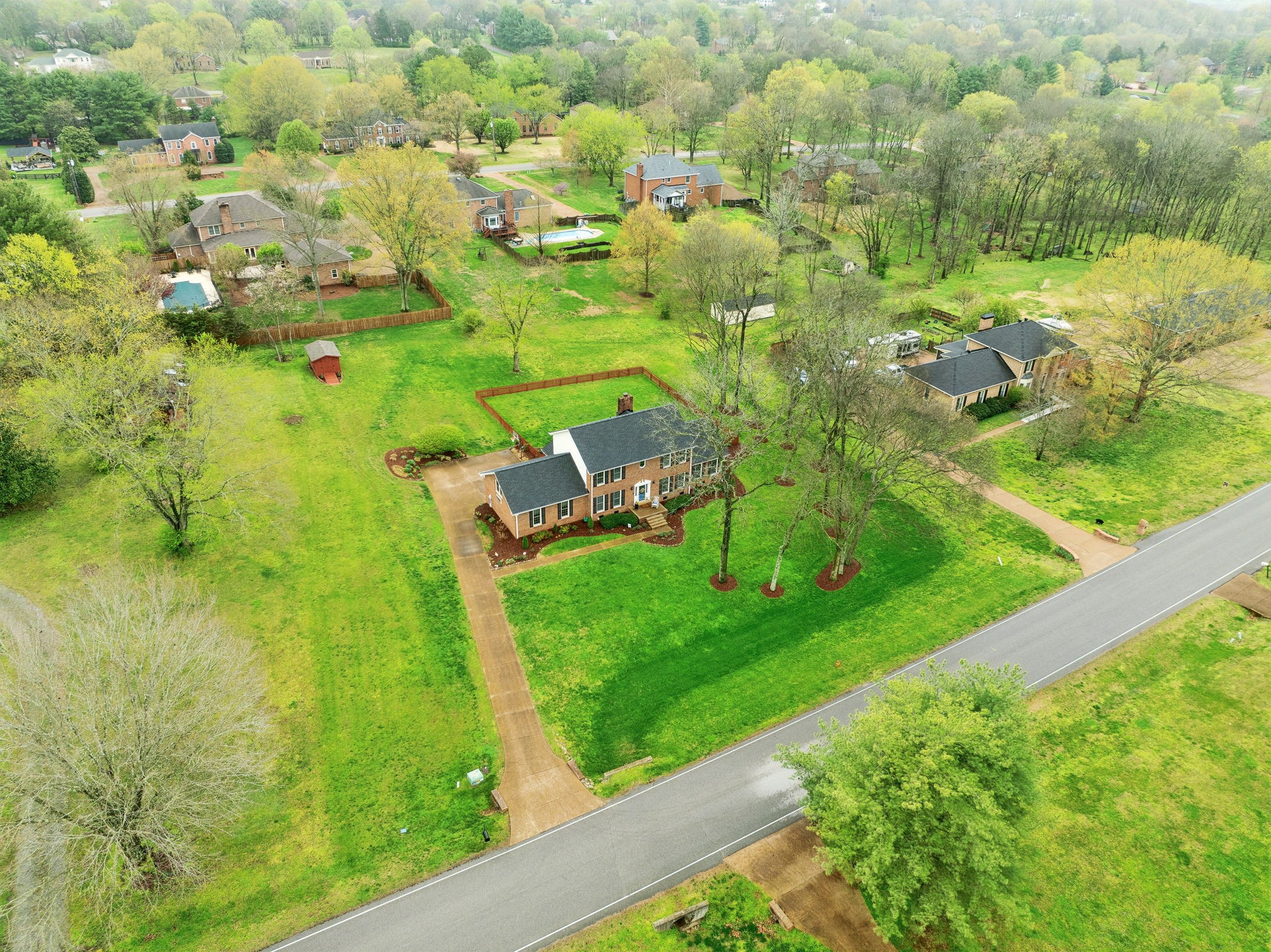 2009 Cedarmont Dr