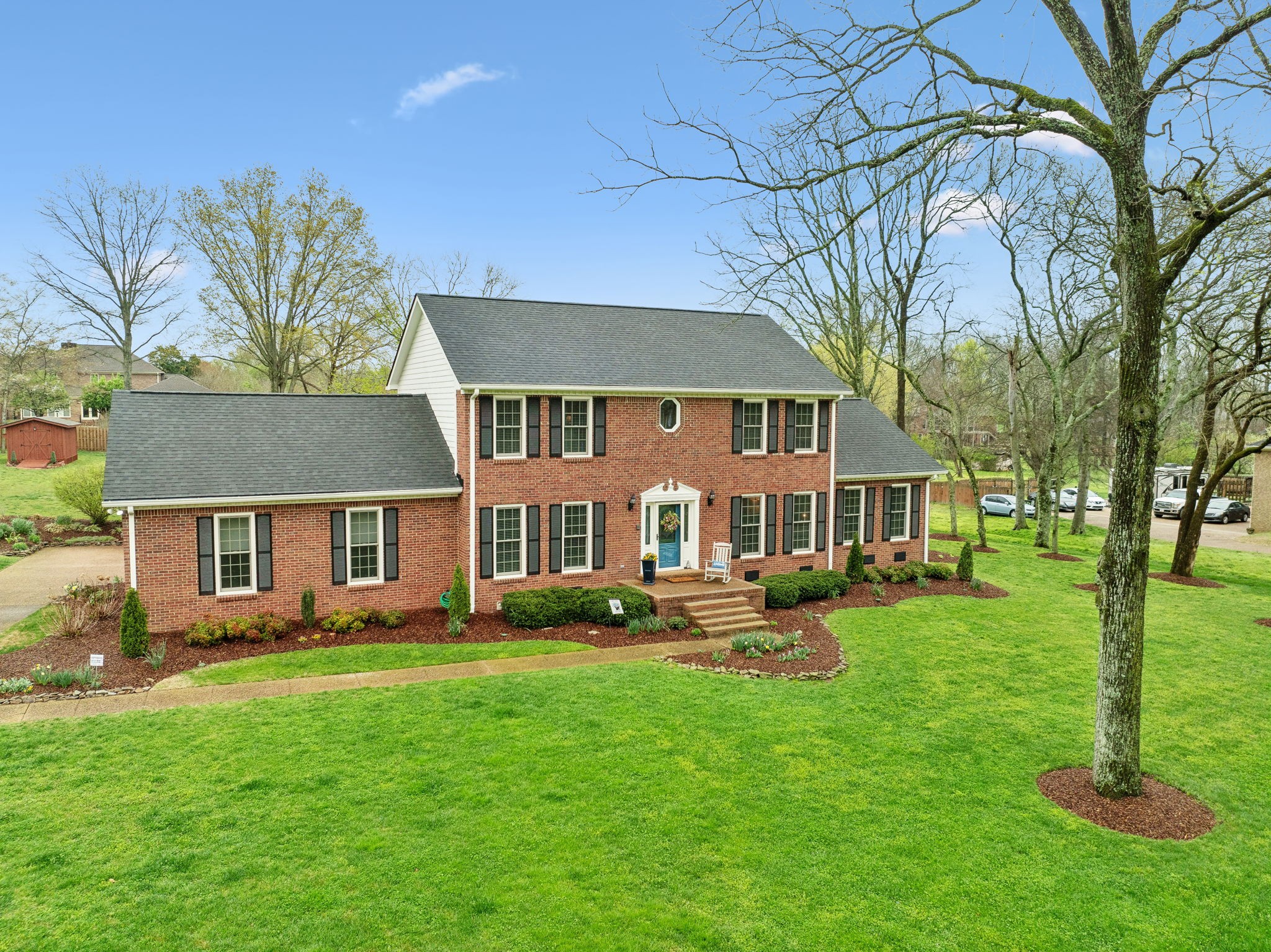 2009 Cedarmont Dr