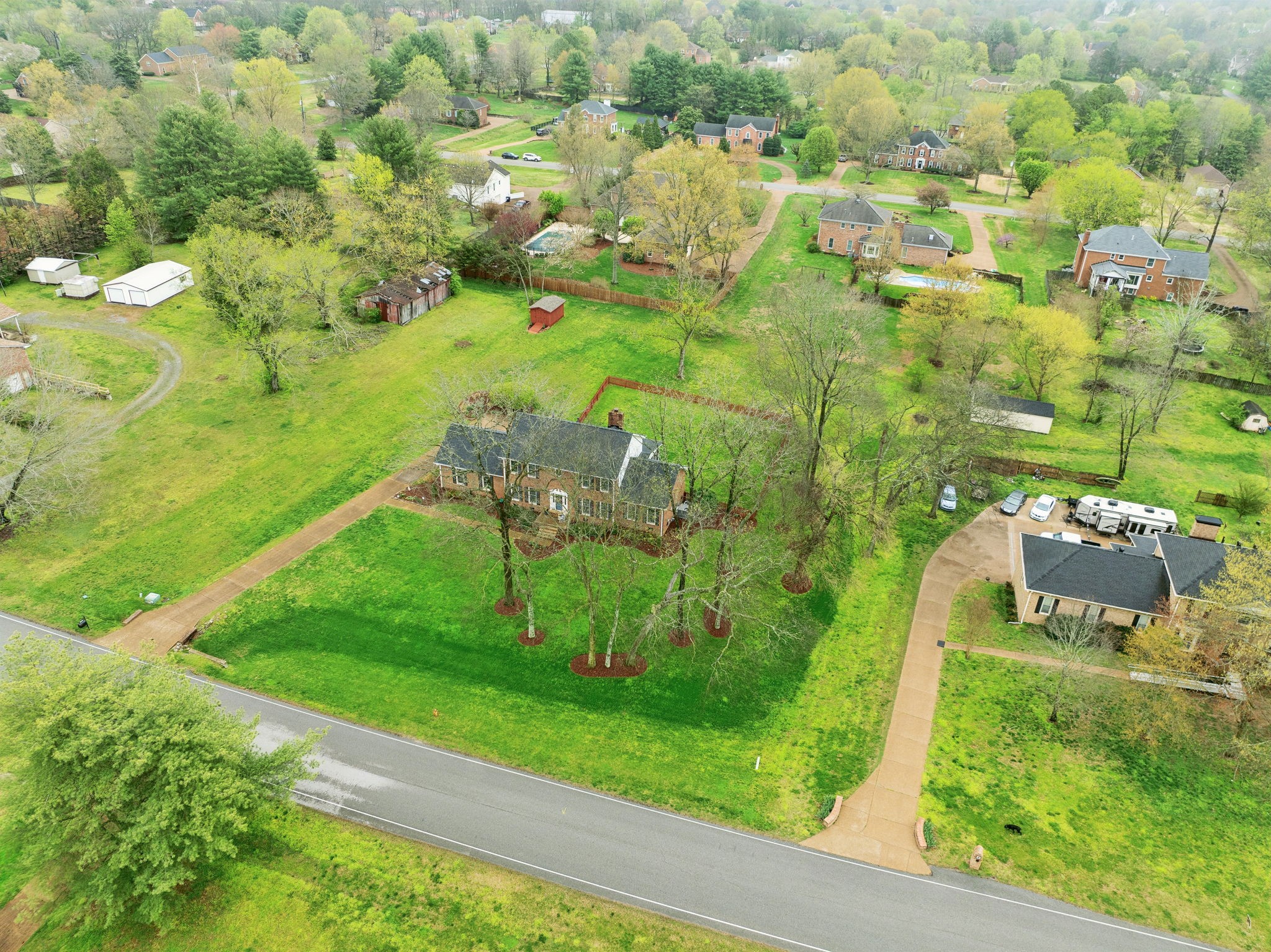 2009 Cedarmont Dr