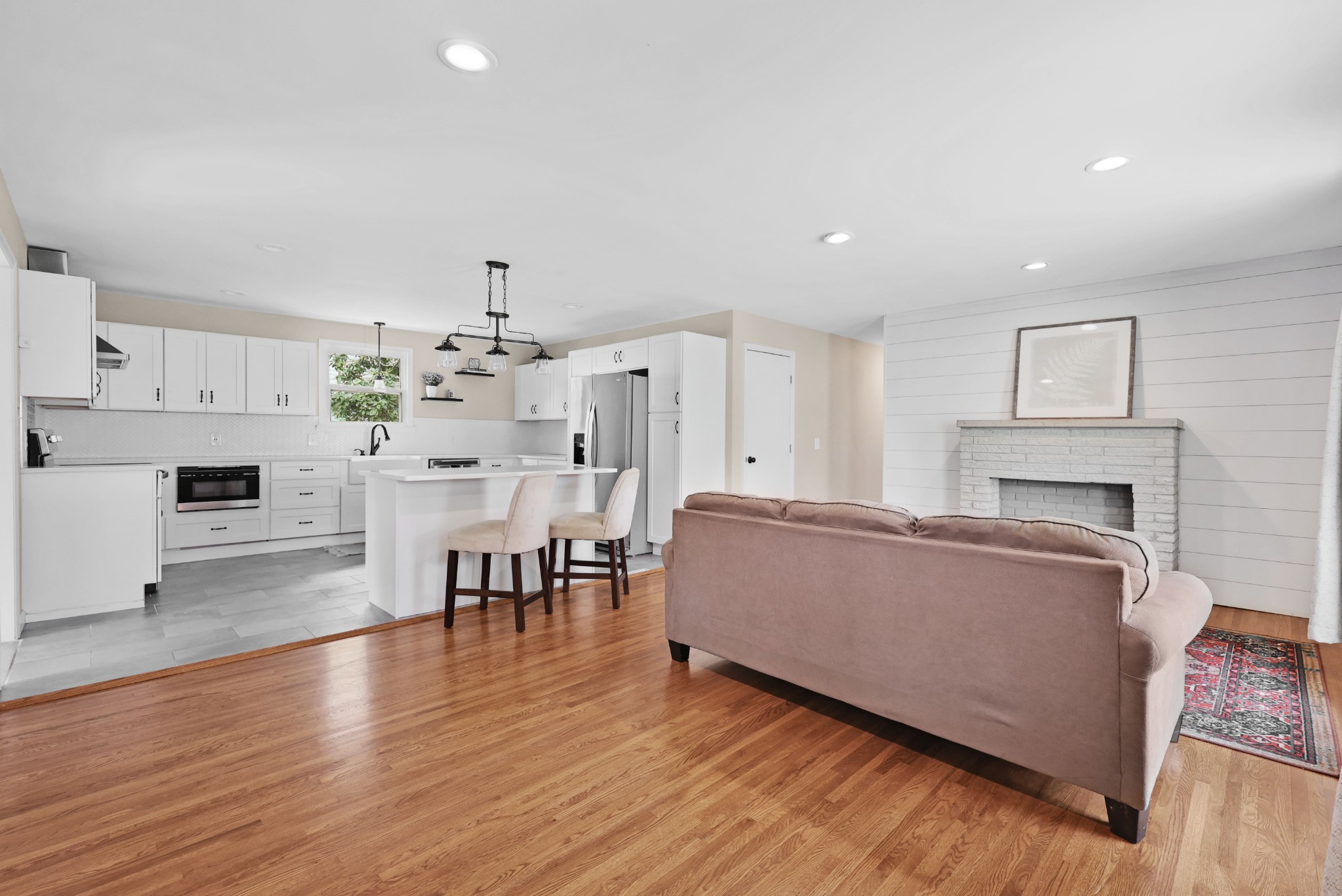 613 River Rouge Dr