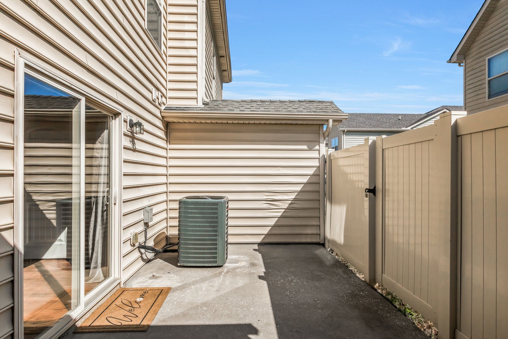 4131 War Emblem Lane