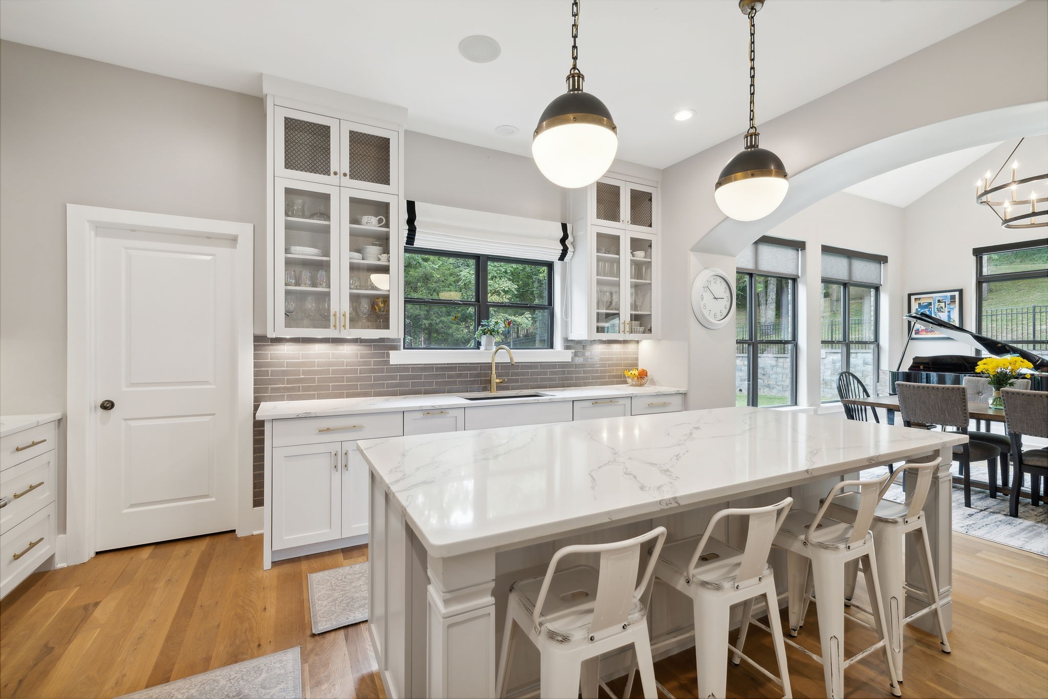 7433 Magnolia Valley Dr