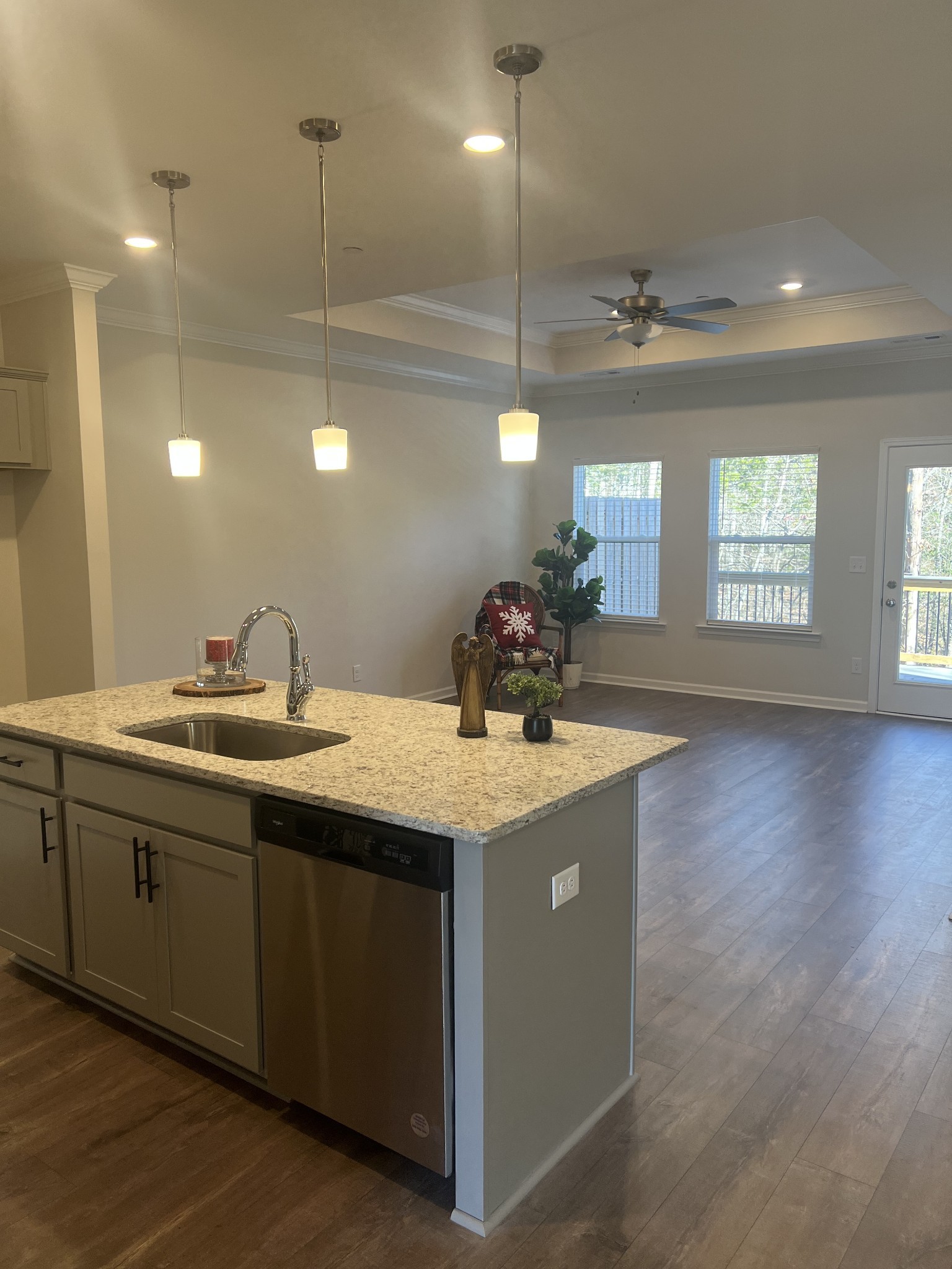 7503 Fernvale Springs Way