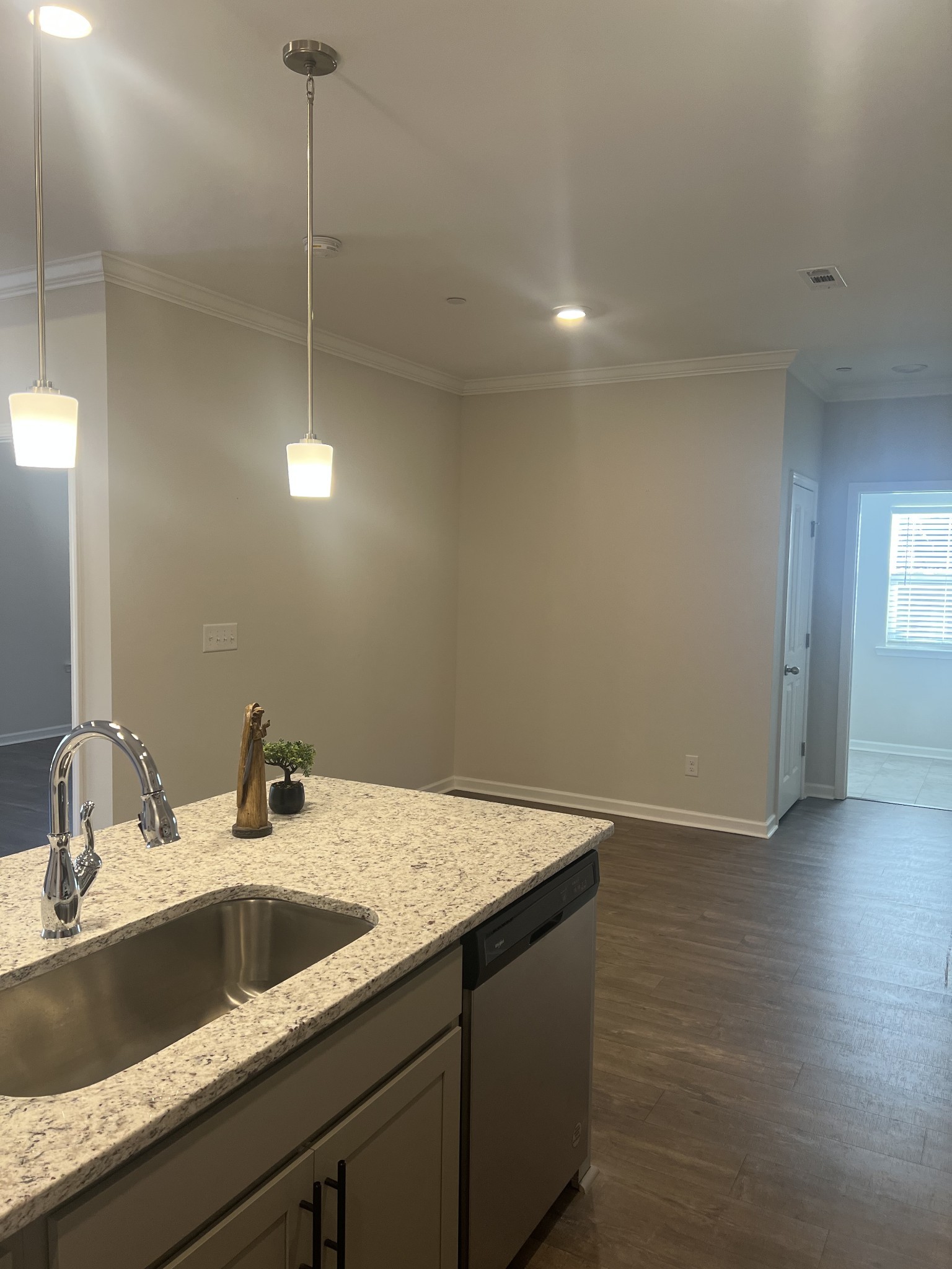 7503 Fernvale Springs Way