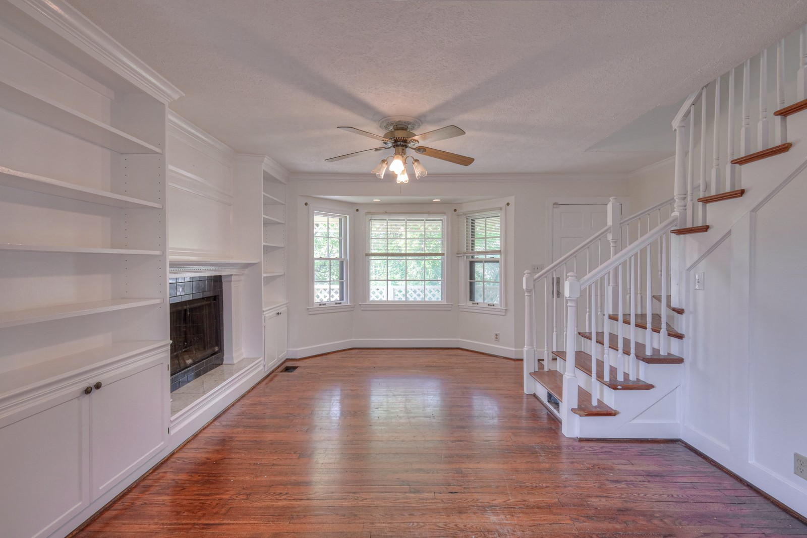 1205 Kermit Dr