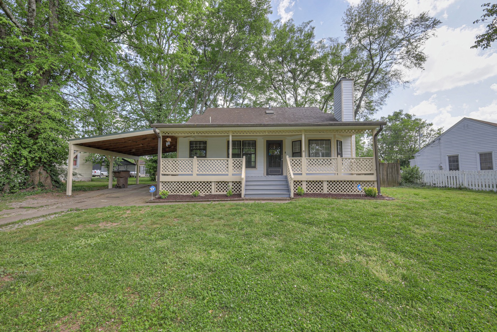 1205 Kermit Dr