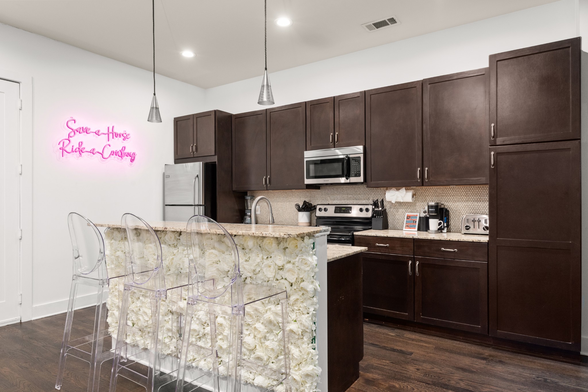 210 30th Avenue, N Unit: 409