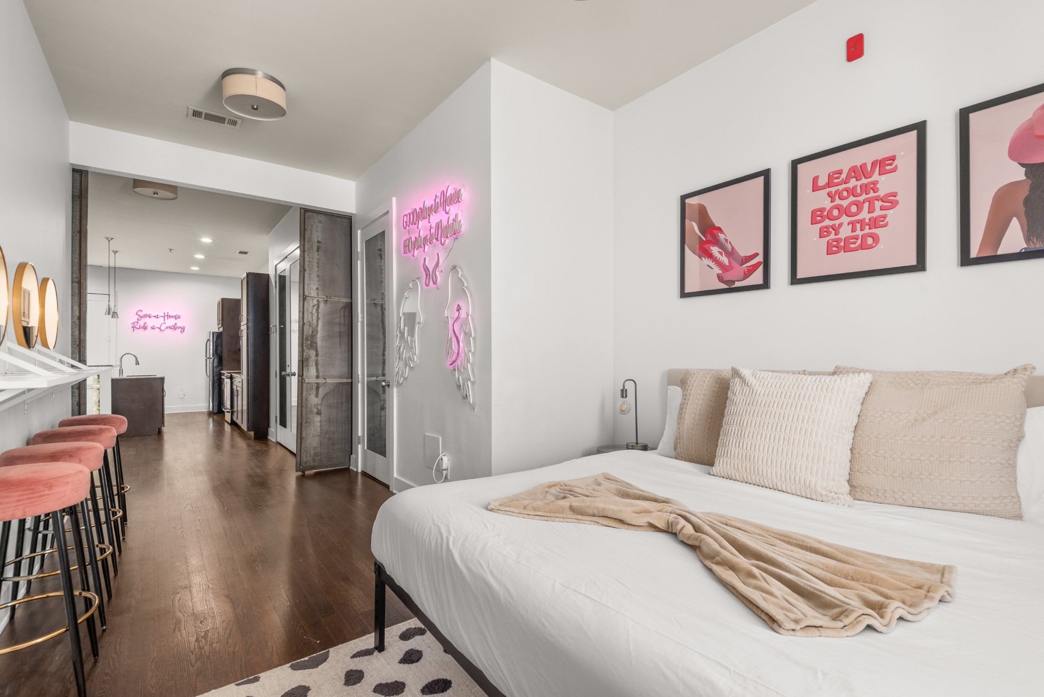 210 30th Avenue, N Unit: 409