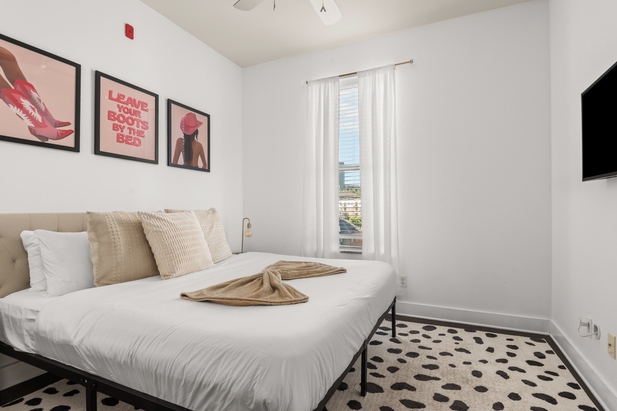 210 30th Avenue, N Unit: 409