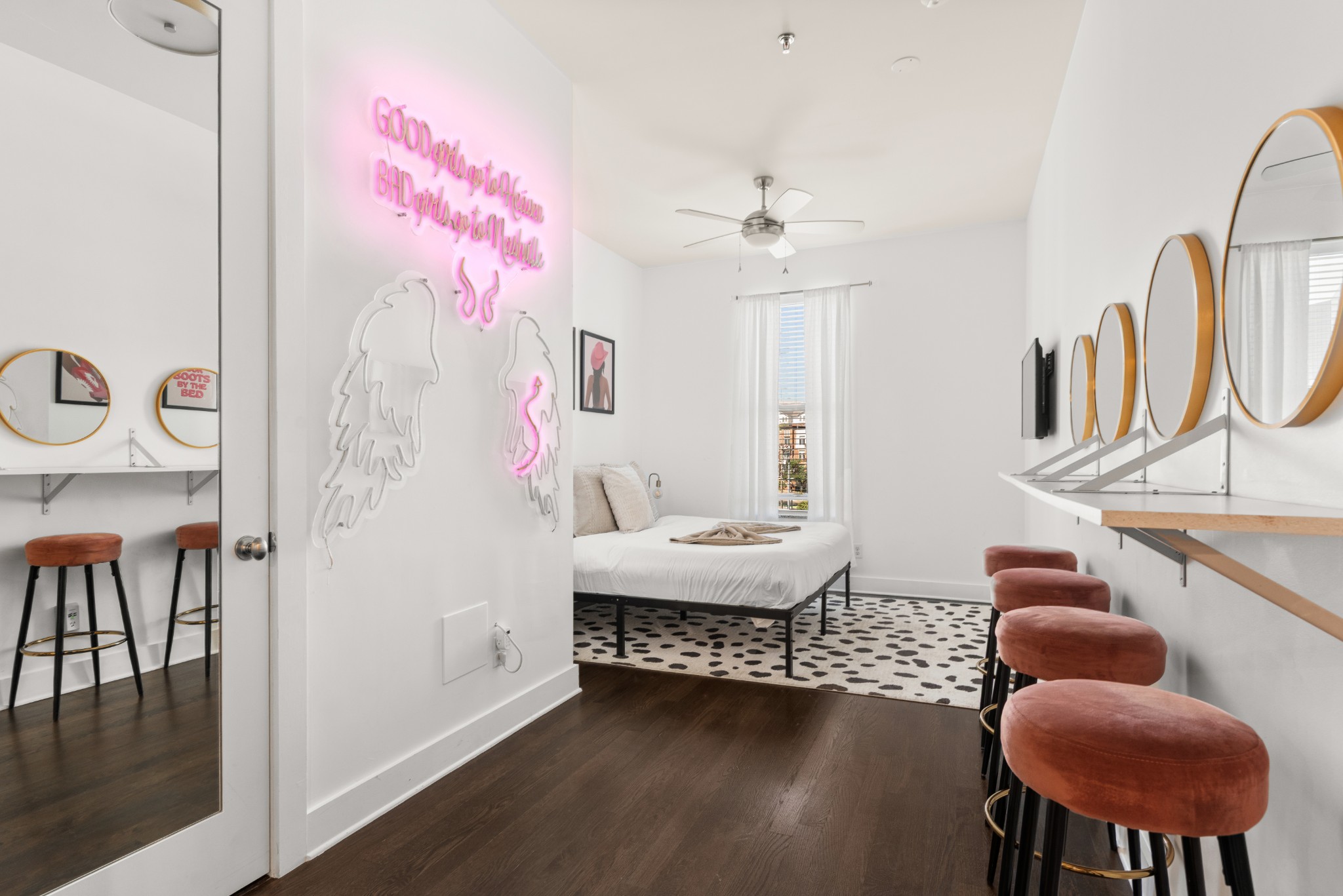 210 30th Avenue, N Unit: 409