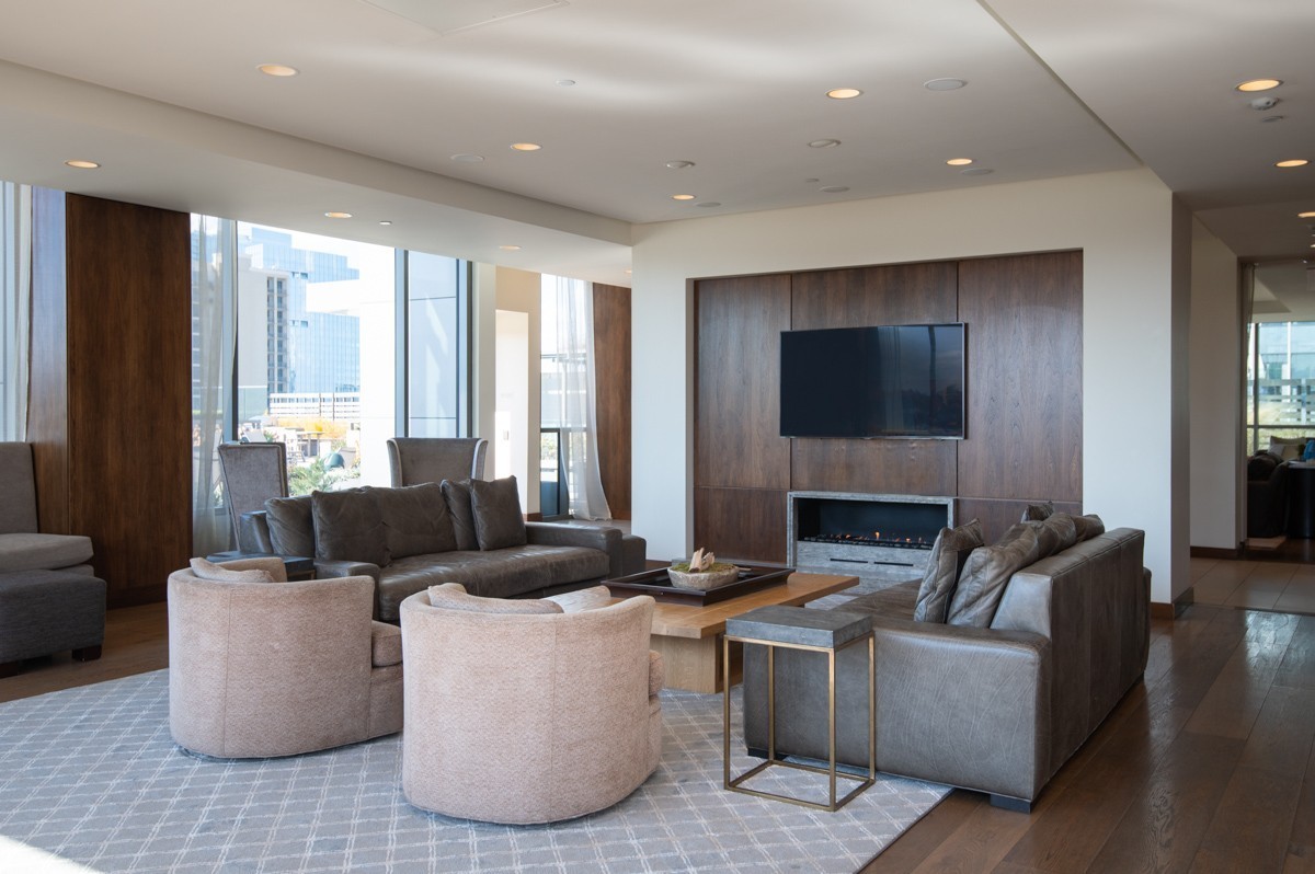 1212 Laurel St Unit: 204