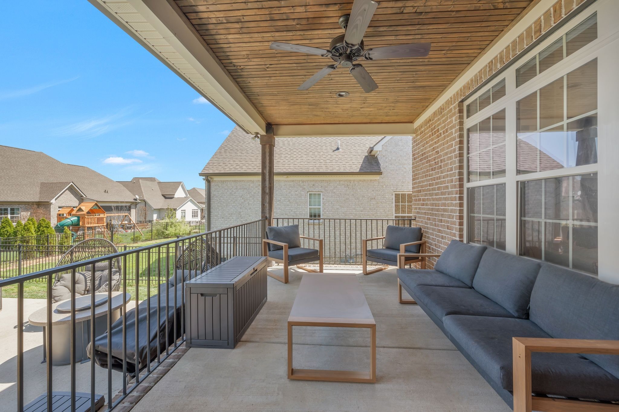1009 Alpaca Dr