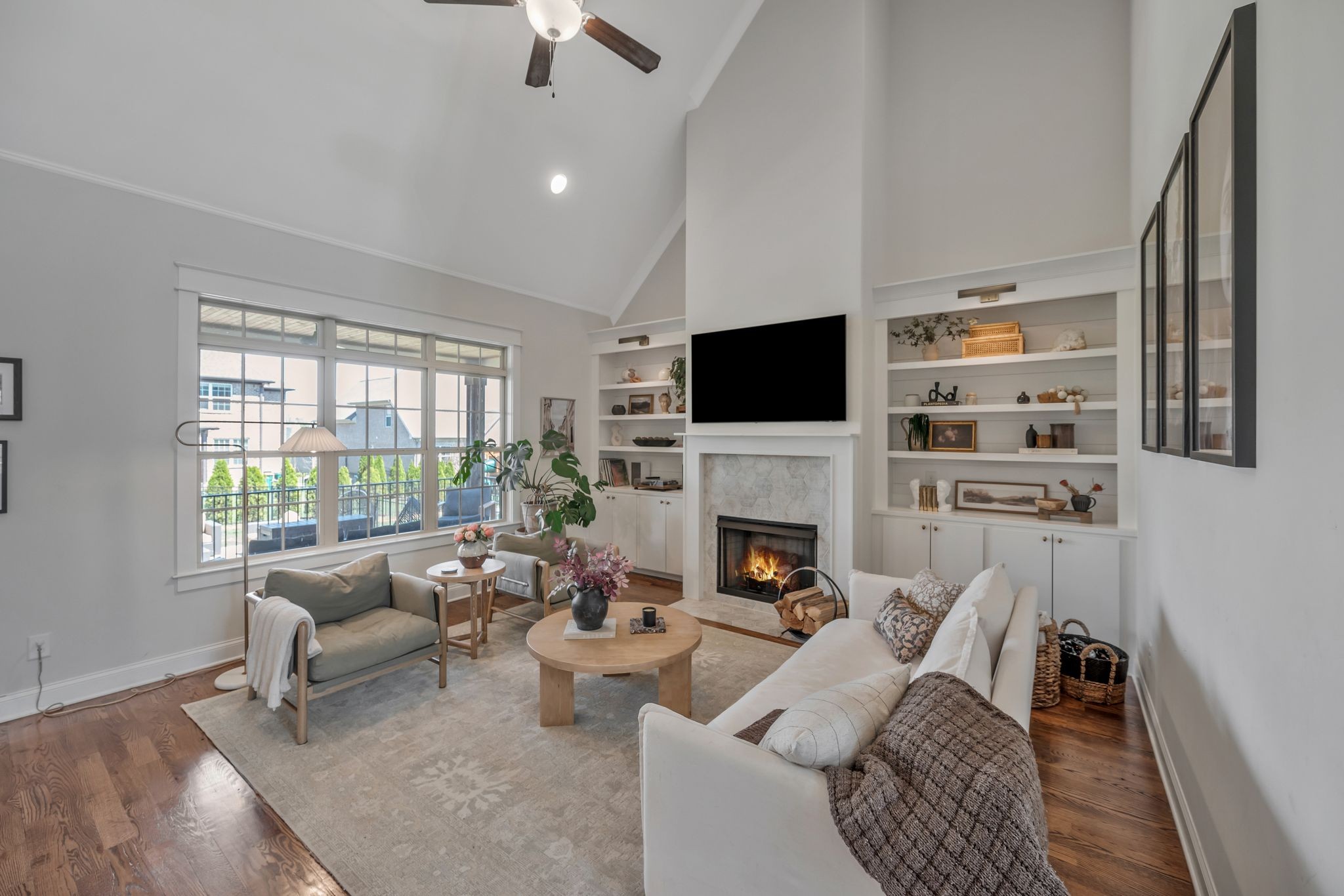 1009 Alpaca Dr
