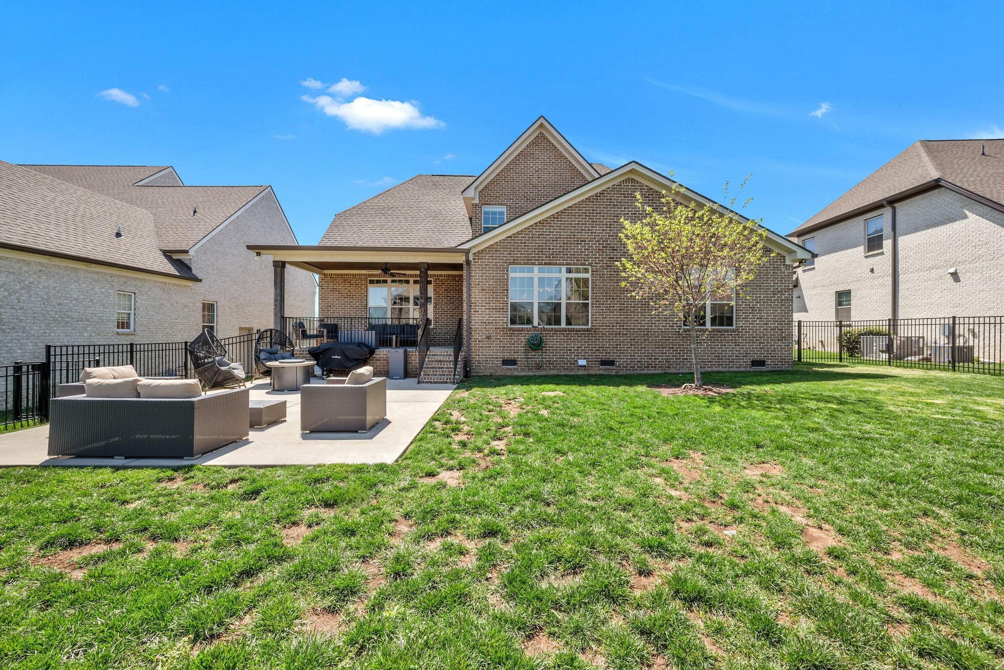 1009 Alpaca Dr