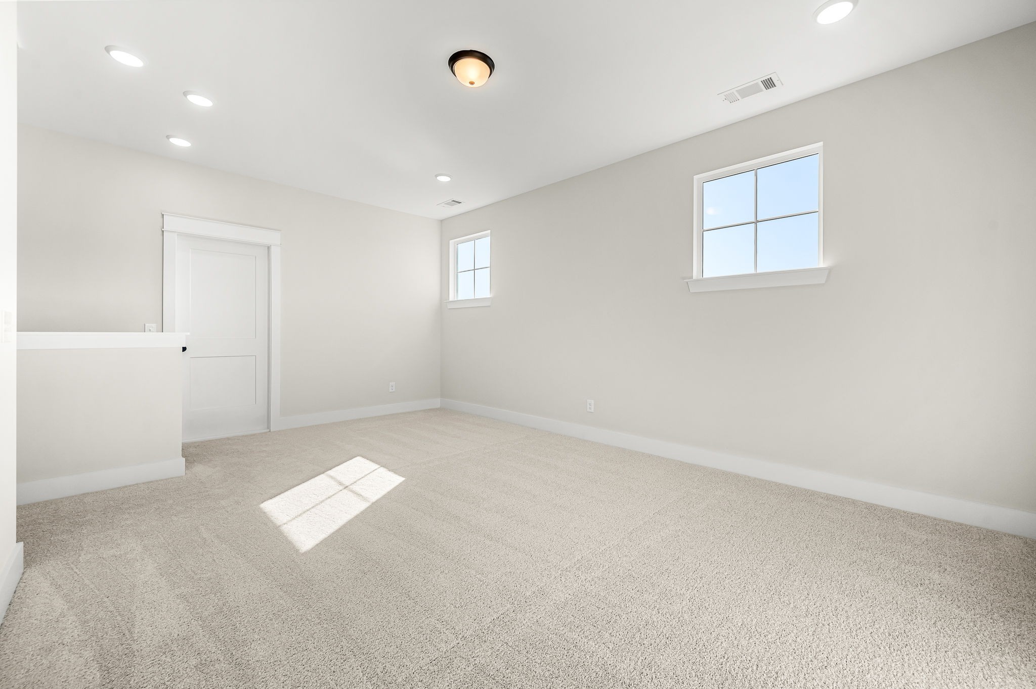 5739 Sagebrush Dr