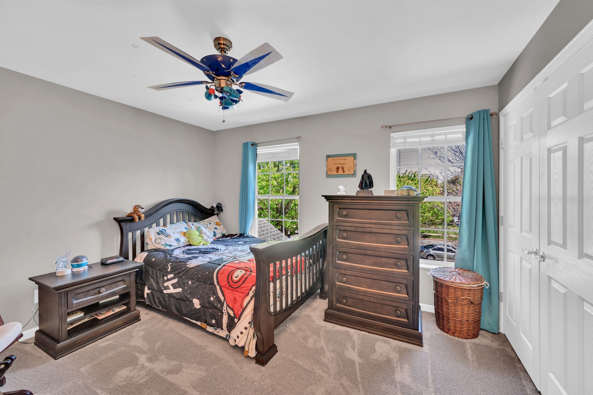 3061 Oxford Glen Dr