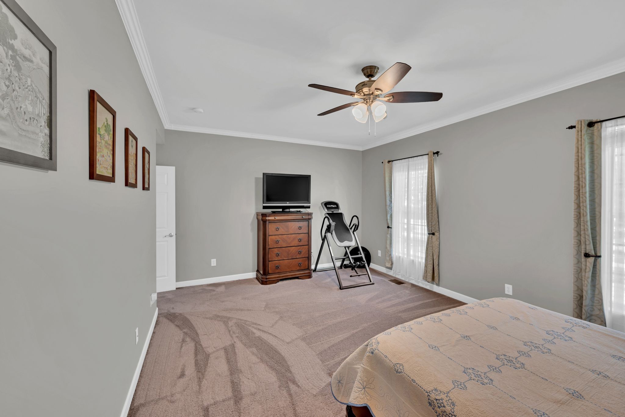 3061 Oxford Glen Dr