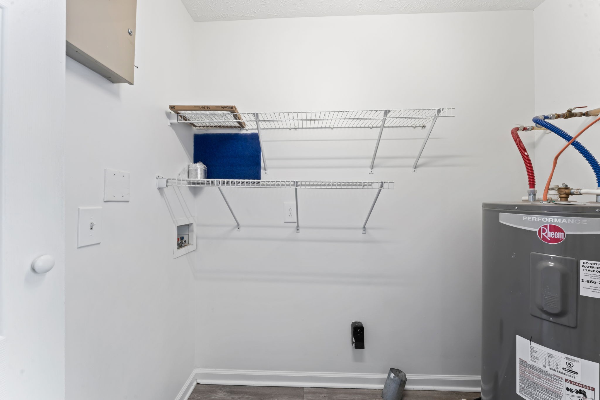 1303 Vermont Ct