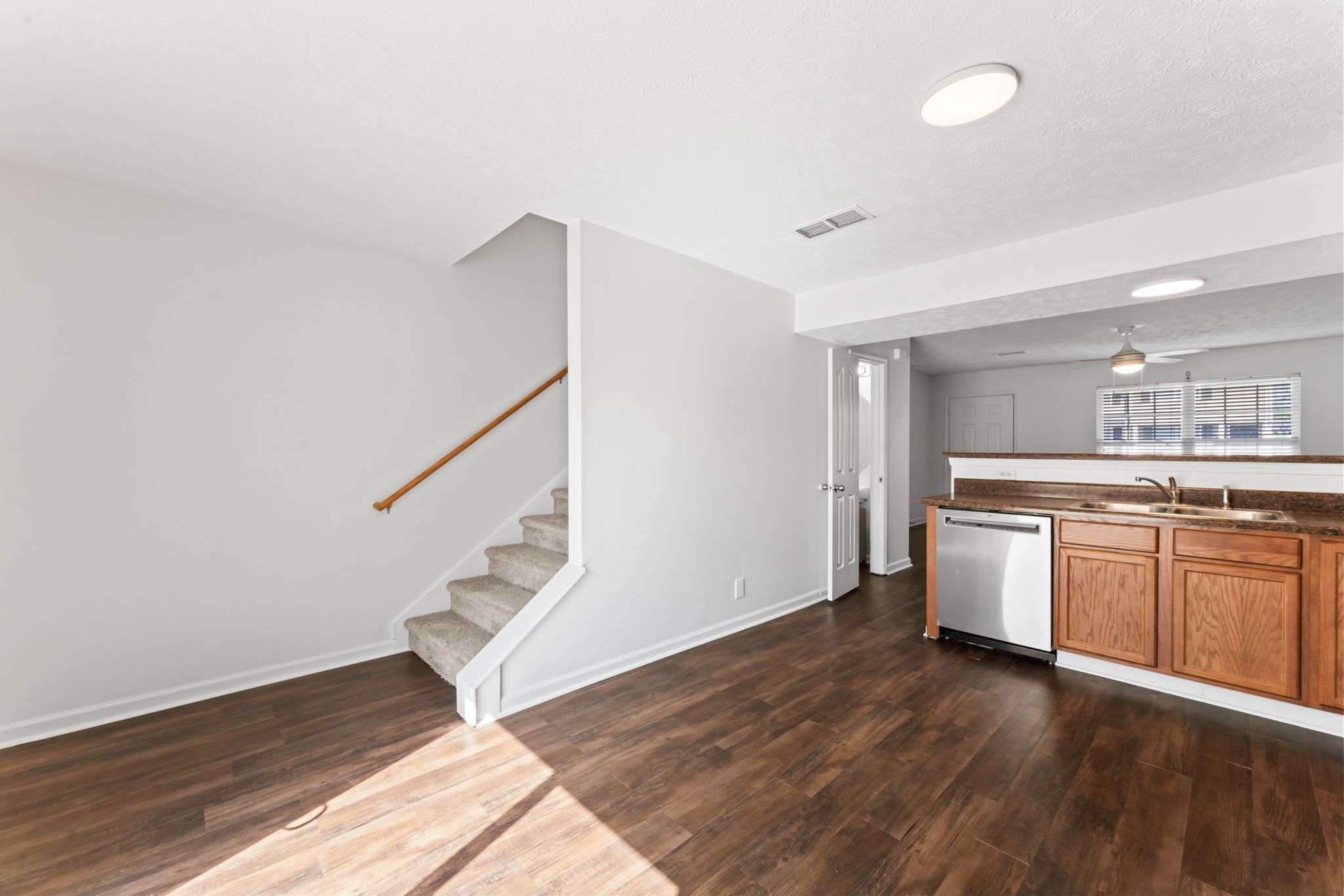 1303 Vermont Ct