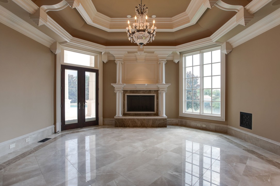 2423 Hidden River Ln