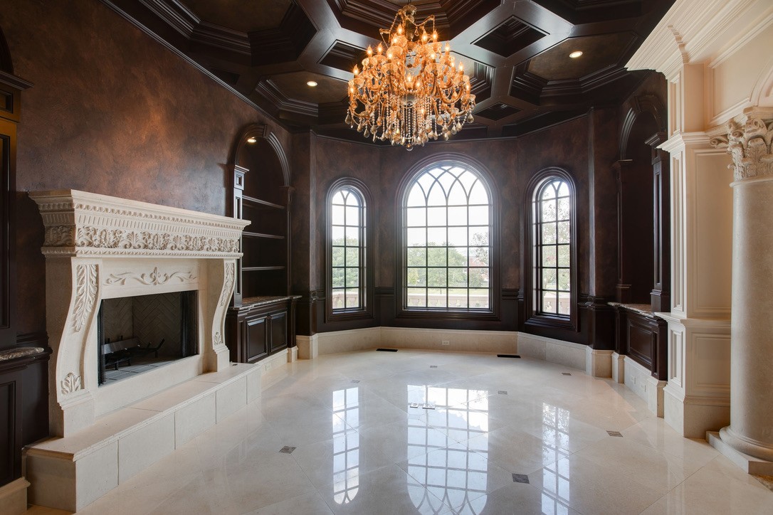 2423 Hidden River Ln