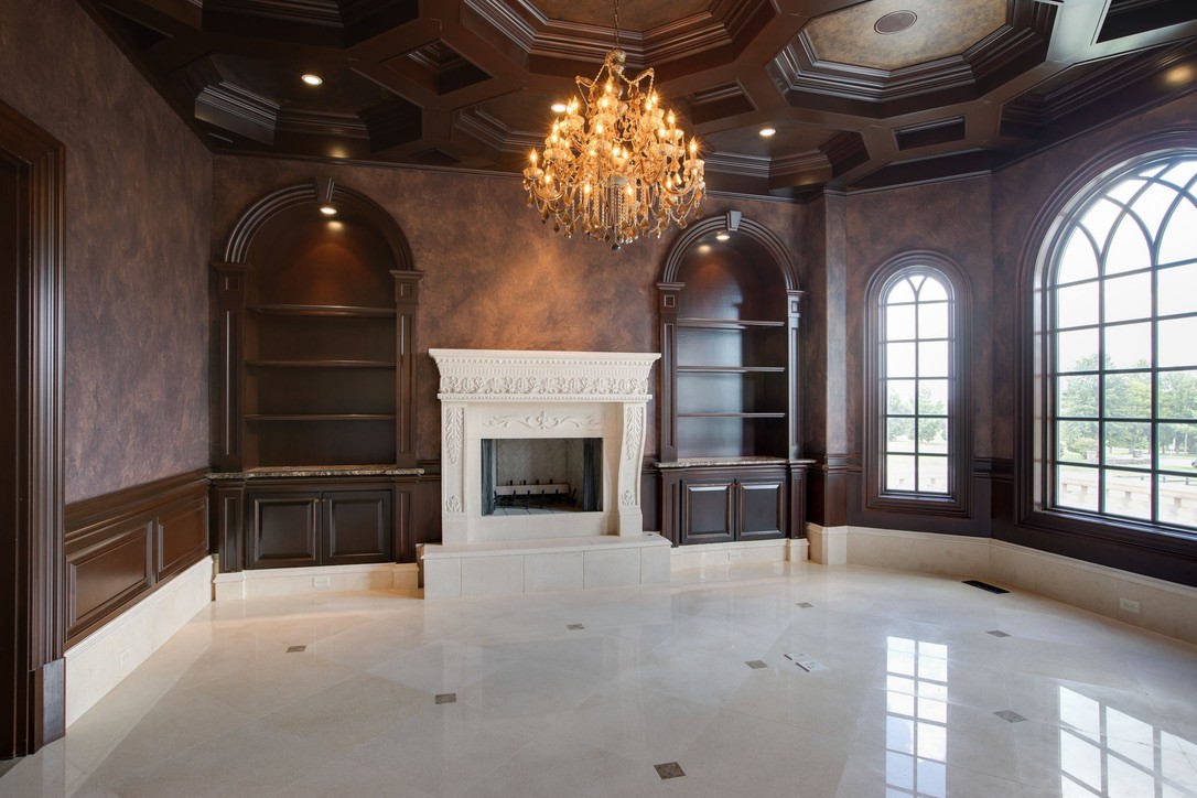 2423 Hidden River Ln