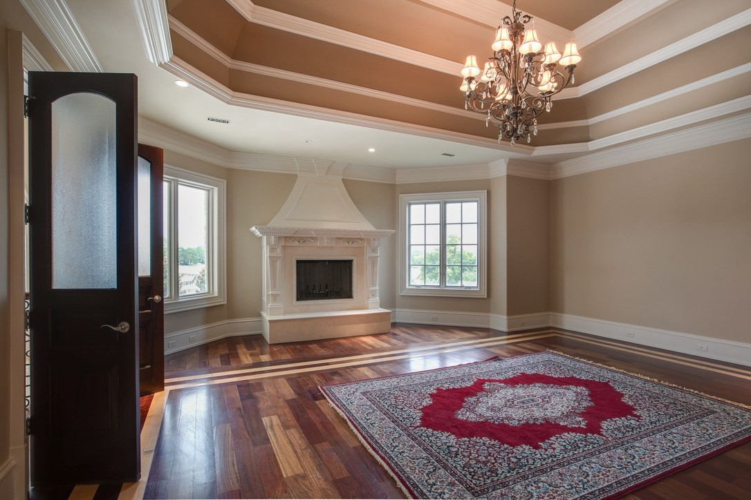 2423 Hidden River Ln