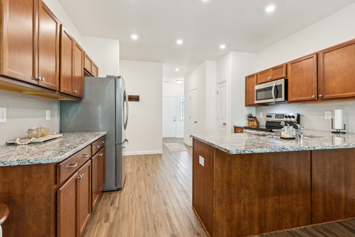 103 Townsend Ave