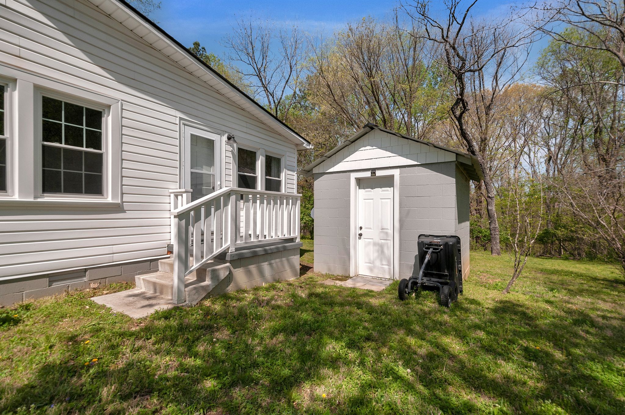 1681 Taylor Town Rd