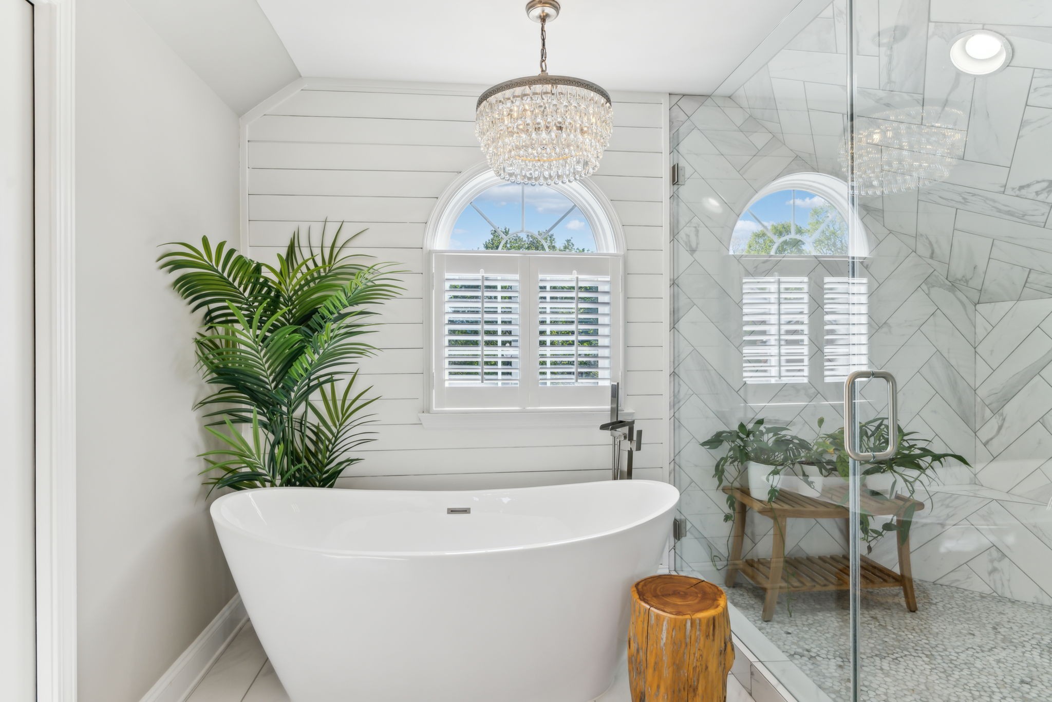 1405 Governors Ridge Ct