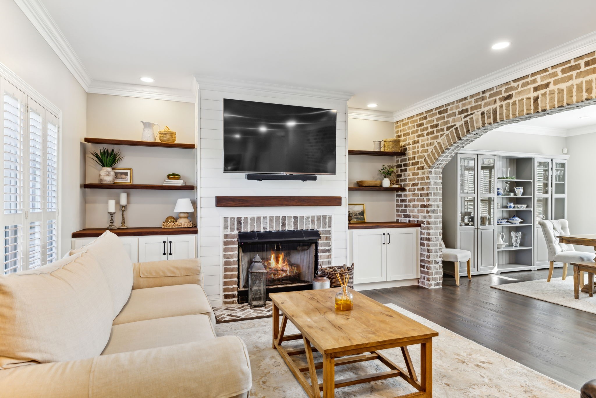 1405 Governors Ridge Ct