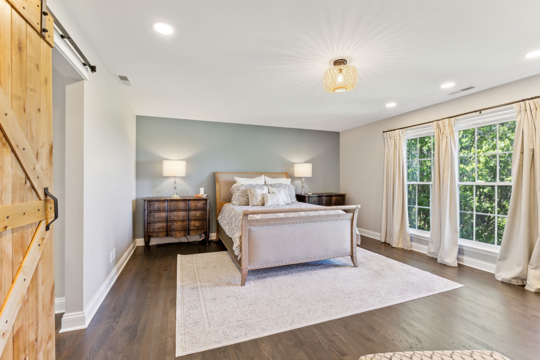 1405 Governors Ridge Ct