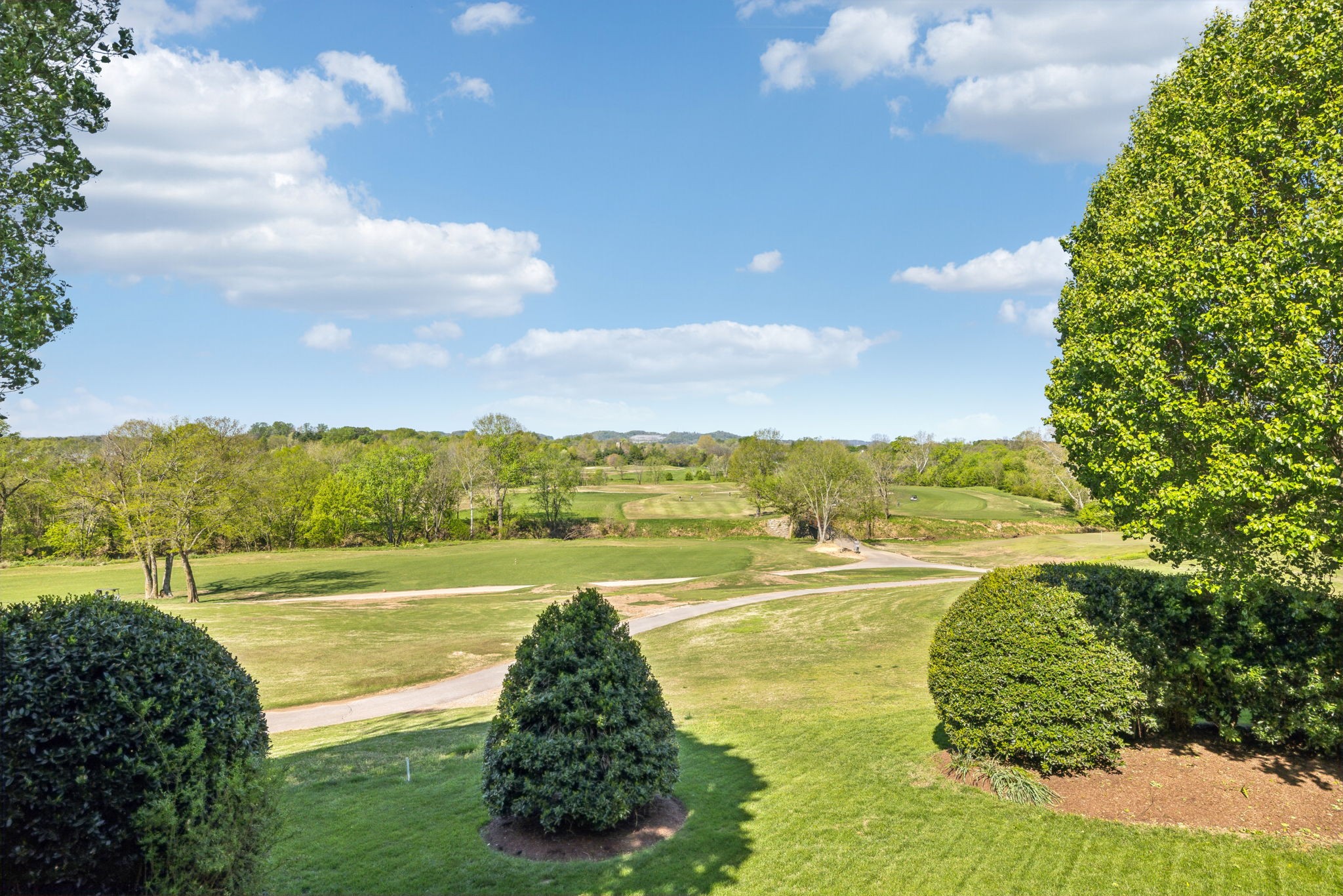 1405 Governors Ridge Ct